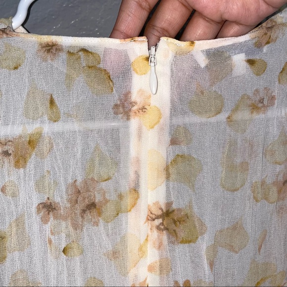 NEW VINCE sheer Pressed Petal Long Sleeve Blouse small - Picture 7 of 9